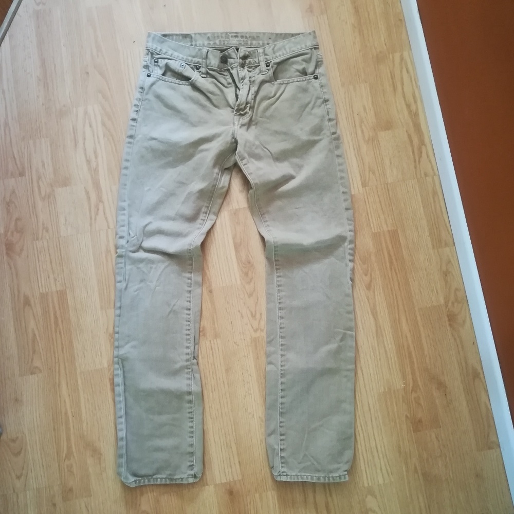 AEO | Men's Slim Straight Fit Khaki Jeans
